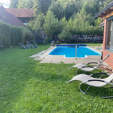 Beruska Apartment Krelovice